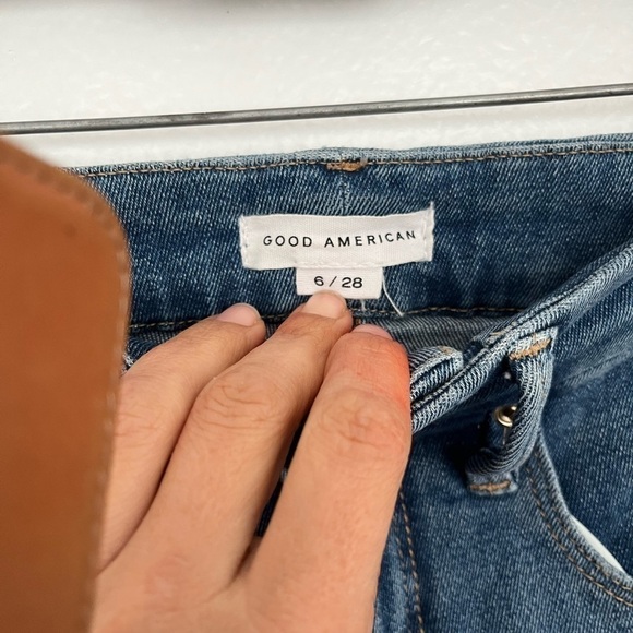 Good American “Good Legs” - Picture 7 of 9